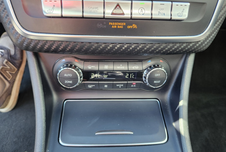 Mercedes Classe A 250 2.0i 220 SPORT PACK AMG BVA7 FRANCAISE