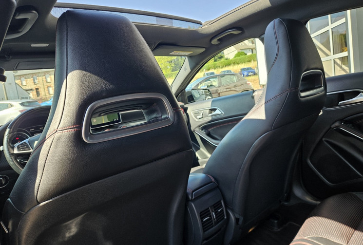Mercedes Classe A 250 2.0i 220 SPORT PACK AMG BVA7 FRANCAISE