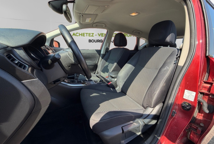 Nissan PULSAR 1.2 DIG-T / 115 CH / TEKNA 