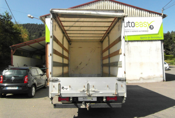 Iveco Daily BACHE 35C18 180CV
