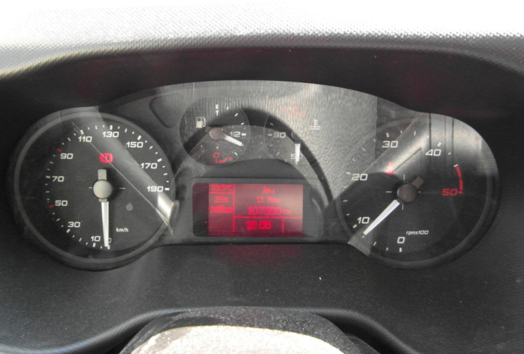 Iveco Daily BACHE 35C18 180CV