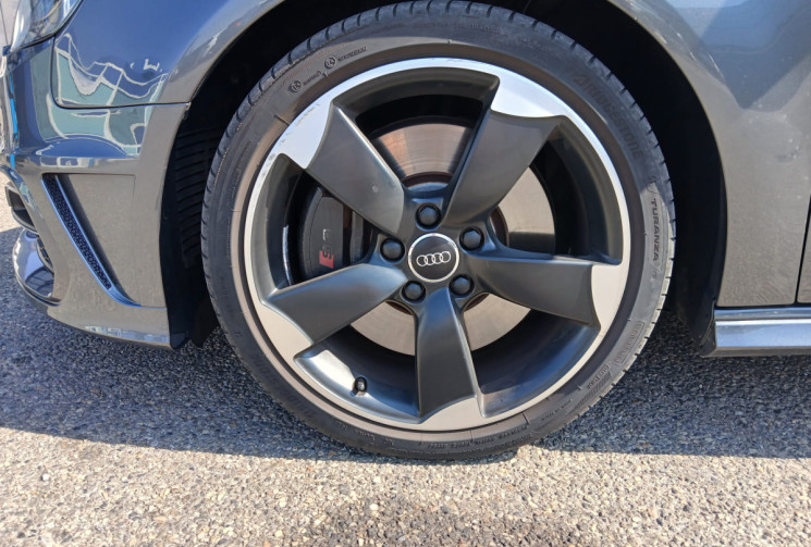 Audi S3 SPORTBACK 2.0 tfsi quattro 300 cv gris daytona