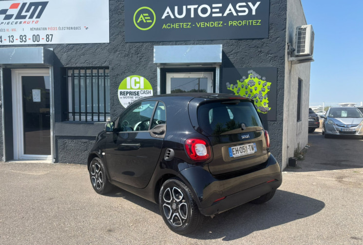 SMART Fortwo Fortwo Coupe 71ch pure twinamic