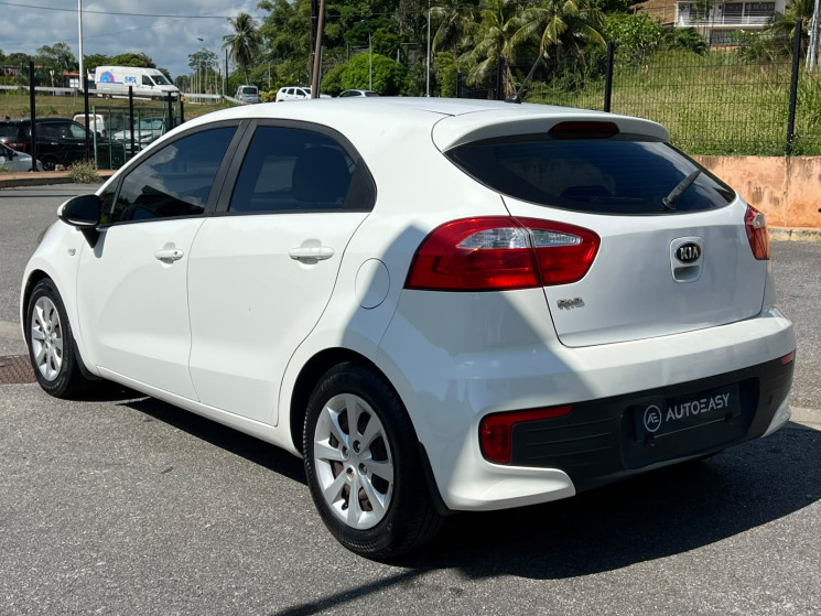 Kia RIO III (IH) Phase 2 5 Portes 1.1 CRDi 12V 75 cv