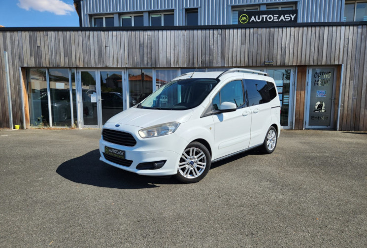 Ford Tourneo Courier 1.5 TDCi COMBI COURT 95 / 5 PLACES / TRES BON ETAT / DISTRI NEUVE 