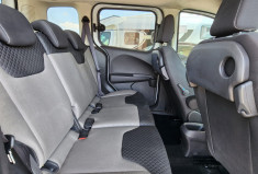 Ford Tourneo Courier 1.5 TDCi COMBI COURT 95 / 5 PLACES / TRES BON ETAT / DISTRI NEUVE 