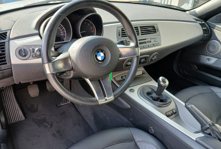 BMW Z4 Roadster 3.0i 231 - faible kilométarge - futur collector