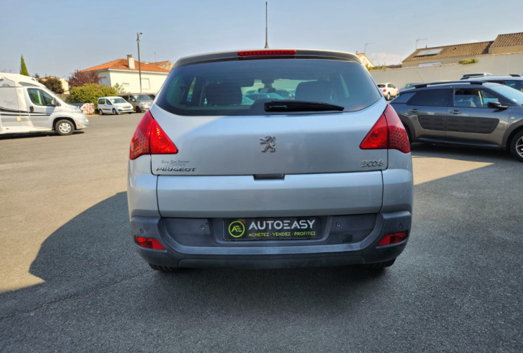 Peugeot 3008  1.6 HDi 112 / ENTRETIEN SUIVI / DISTRI OK / PNEU AV NEUFS