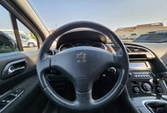 Peugeot 3008  1.6 HDi 112 / ENTRETIEN SUIVI / DISTRI OK / PNEU AV NEUFS