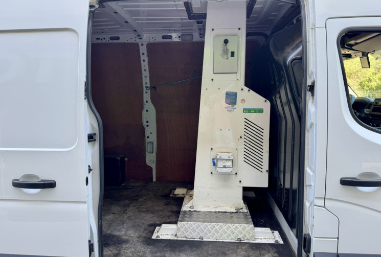 Renault Master Nacelle SOCAGE 12VT 2.3 DCi 145 ch / PAS de TVA / 12 metres / 980H / Camera de recul