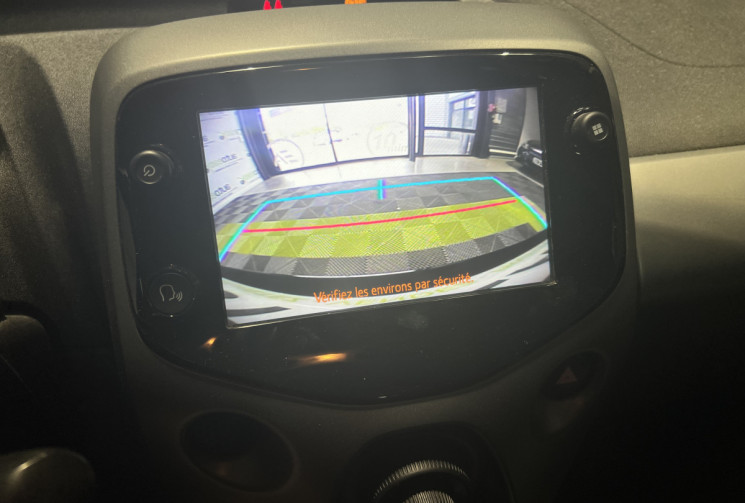 Toyota Aygo 1.0 72 CH VVT-i BVM5 X-PLAY 5 PORTES