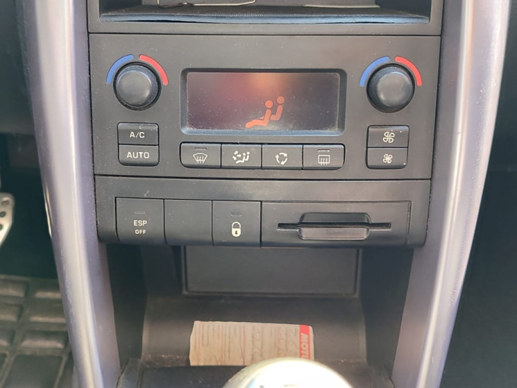 Peugeot 207 CC 1.6 HDi 110cv