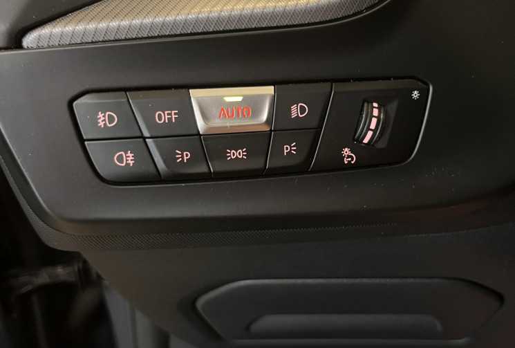 BMW Série 1 F40 M SPORT 1.5 118i 140 ch Steptronic 6TOIT OUVRANT INTERIEUR CUIR