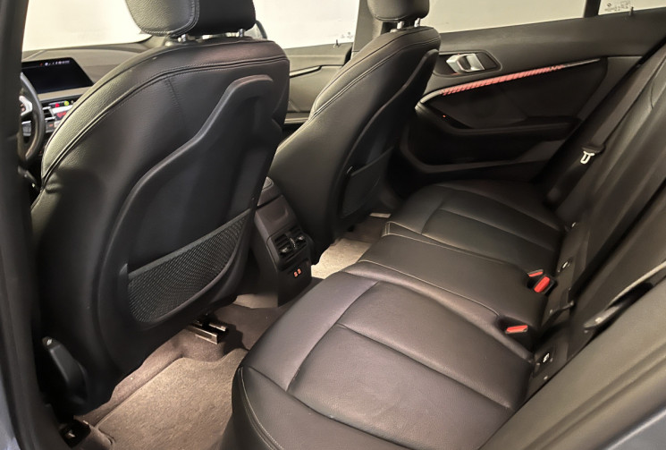 BMW Série 1 F40 M SPORT 1.5 118i 140 ch Steptronic 6TOIT OUVRANT INTERIEUR CUIR