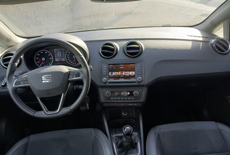 SEAT Ibiza IV Phase 3 5 Portes 1.2 TSI 16V 90 