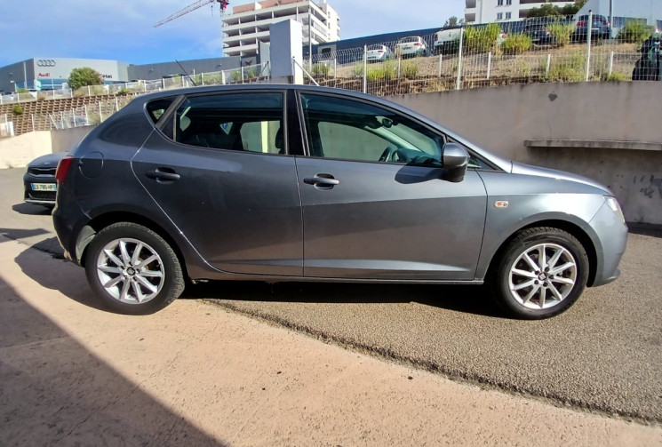 SEAT Ibiza IV Phase 3 5 Portes 1.2 TSI 16V 90 
