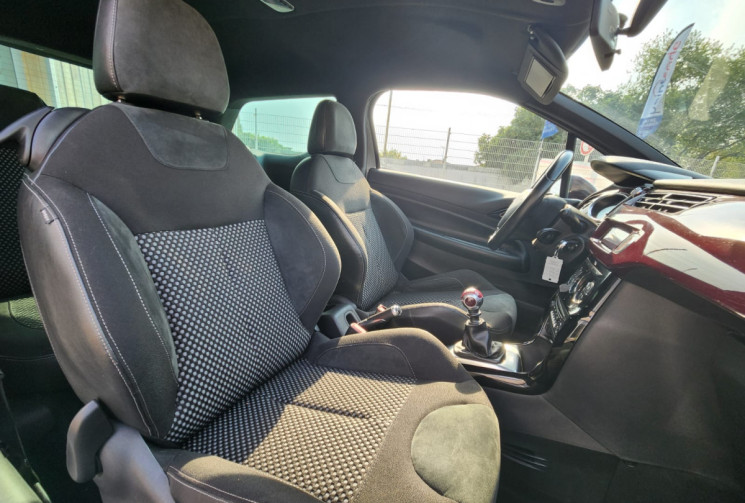 DS DS 3 1.6 Airdream 112 / DISTRI NEUVE / VIDANGE OK /