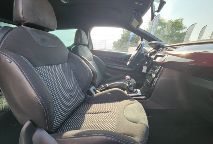 DS DS 3 1.6 Airdream 112 / DISTRI NEUVE / VIDANGE OK /