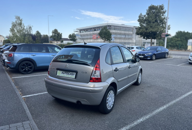 Citroën C3 Phase 2 / 1.4i 75ch