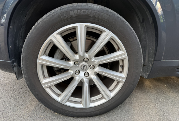 Volvo XC90 D4 190 INSCRIPTION GEARTRONIC 8 7 PLACES / SUIVI VOLVO