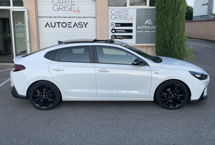 Hyundai i30 FASTBACK 1.4 T-GDI 140 DCT-7 N LINE / SUIVI COMPLET HYUNDAI / CARPLAY / TOIT OUVRANT