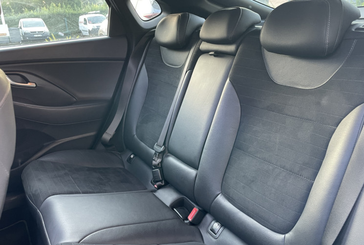 Hyundai i30 FASTBACK 1.4 T-GDI 140 DCT-7 N LINE / SUIVI COMPLET HYUNDAI / CARPLAY / TOIT OUVRANT