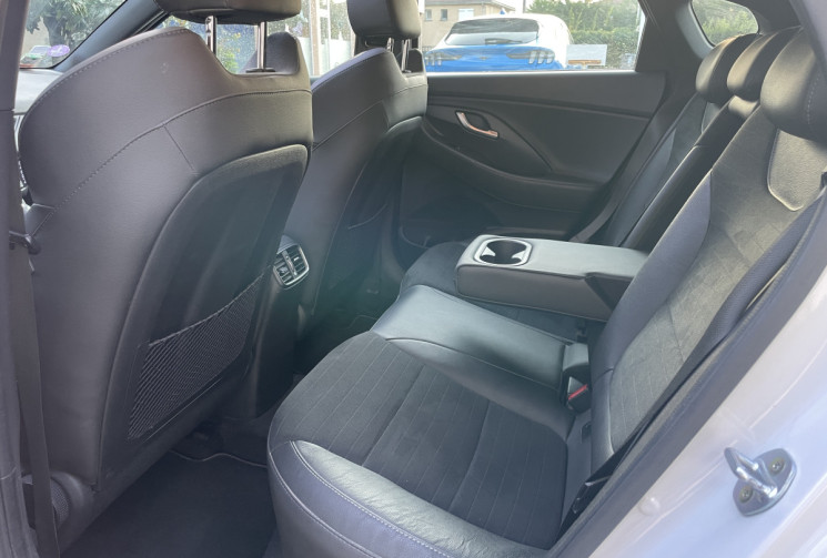 Hyundai i30 FASTBACK 1.4 T-GDI 140 DCT-7 N LINE / SUIVI COMPLET HYUNDAI / CARPLAY / TOIT OUVRANT