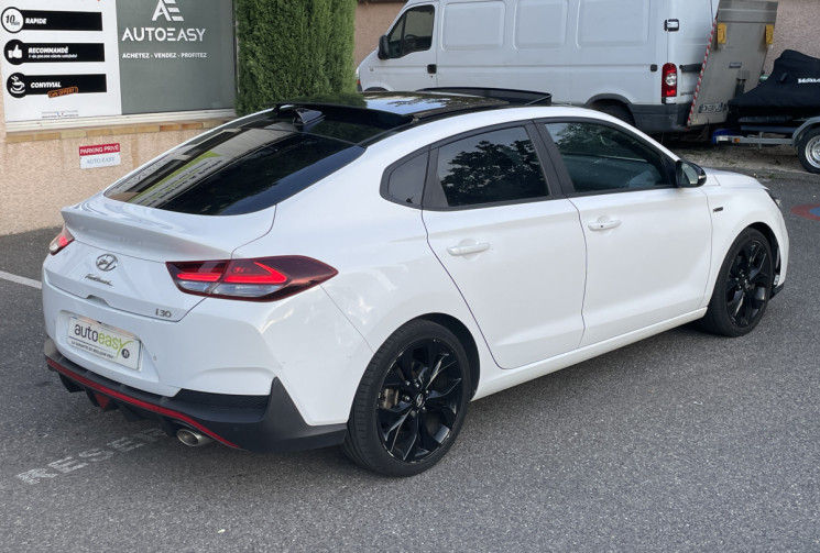 Hyundai i30 FASTBACK 1.4 T-GDI 140 DCT-7 N LINE / SUIVI COMPLET HYUNDAI / CARPLAY / TOIT OUVRANT
