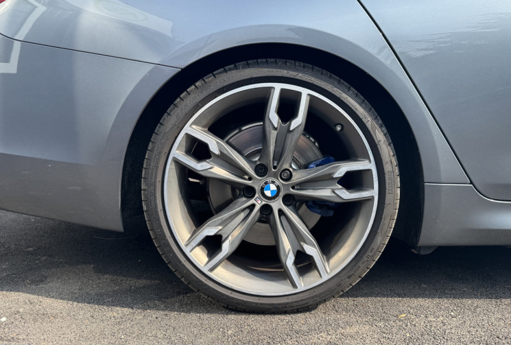 BMW SERIE 5 TOURING BMW M550d xDrive 400 ch / Touring / 6 cylindres 3.0 Diesel / Quadri-turbo / BVA 