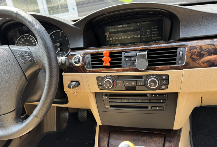 BMW Série 3 Série 3 / 160ch / 114000km