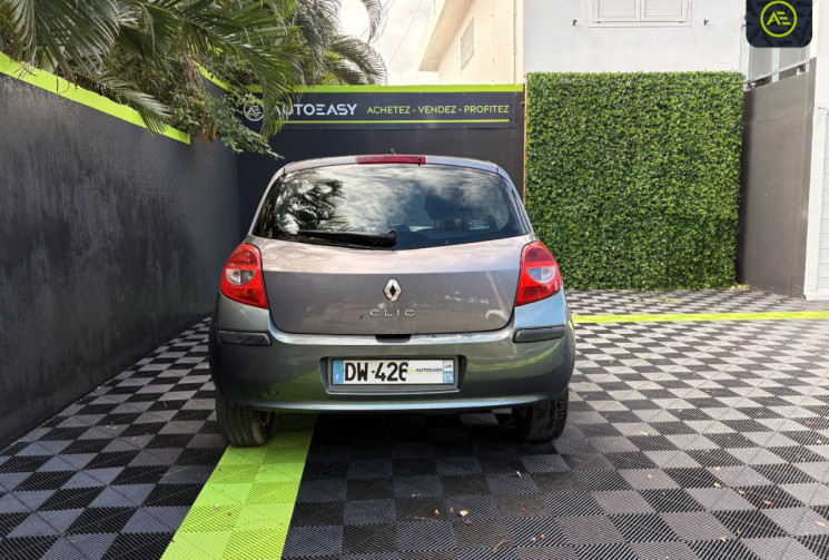 Renault Clio  1.5 DCI 70cv