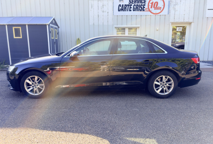 Audi A4 Limousine 2.0 TDI 150 ch Business Line -Apple Carplay-Entretiens OK-Garantie 12 Mois