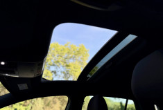 Volkswagen Golf 7.5 GTi Performance 2.0 TFSI 245 DSG7 / Toit ouvrant / Carplay / Eventuri