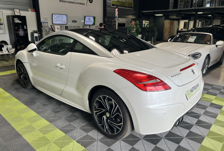 Peugeot RCZ 1.6 THP 156 CH BVM6