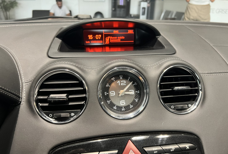 Peugeot RCZ 1.6 THP 156 CH BVM6