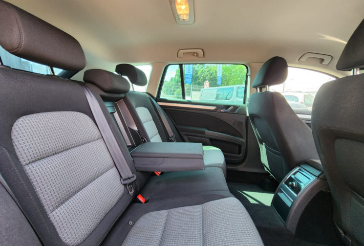 Skoda SUPERB II Combi 1.6 TDI 105 / BON ÉTAT / GARANTIE 12 MOIS