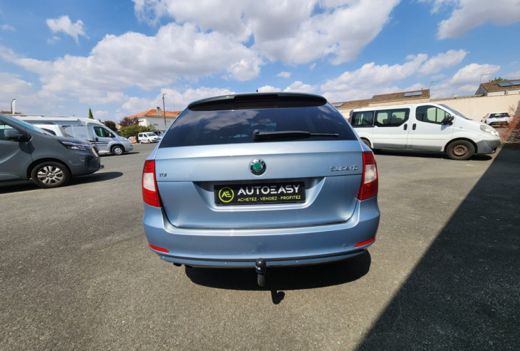 Skoda SUPERB II Combi 1.6 TDI 105 / BON ÉTAT / GARANTIE 12 MOIS