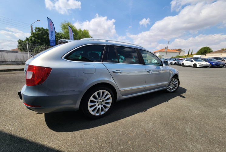 Skoda SUPERB II Combi 1.6 TDI 105 / BON ÉTAT / GARANTIE 12 MOIS