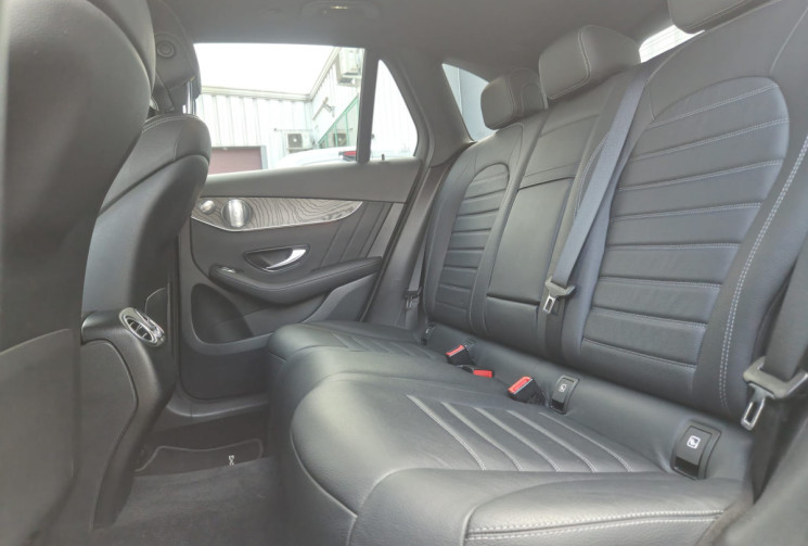 Mercedes GLC 300 EQ BOOST 258CH 4MATIC AMG LINE – TOIT PANO – HUD