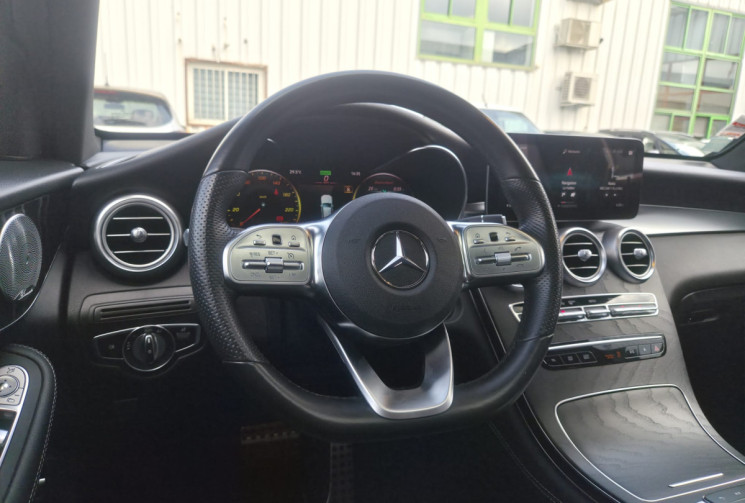 Mercedes GLC (X253) Phase 2 300 2.0 i EQ Boost 4MATIC 9G-TRONIC 258CV * AMG LINE 