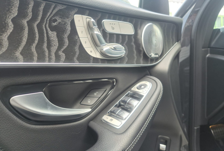 Mercedes GLC 300 EQ BOOST 258CH 4MATIC AMG LINE – TOIT PANO – HUD