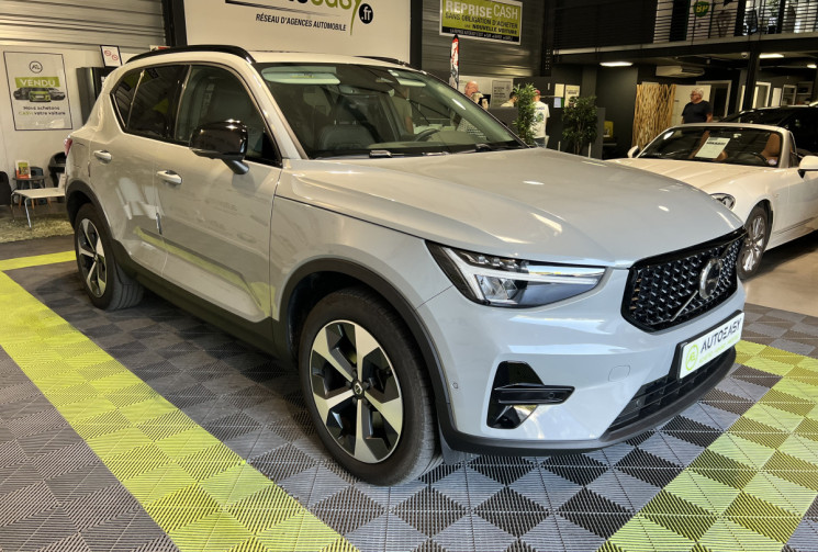 Volvo XC40 B3 163 CH ULTRA DCT 7