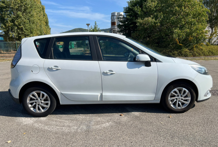 Renault Scénic TCe 130 Energy Limited / Suivi entretien 