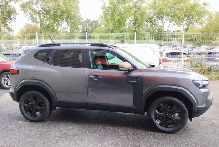 Dacia Duster 1.2 Hybrid-G 150 4x4 Extreme BVA *NEUF 2026
