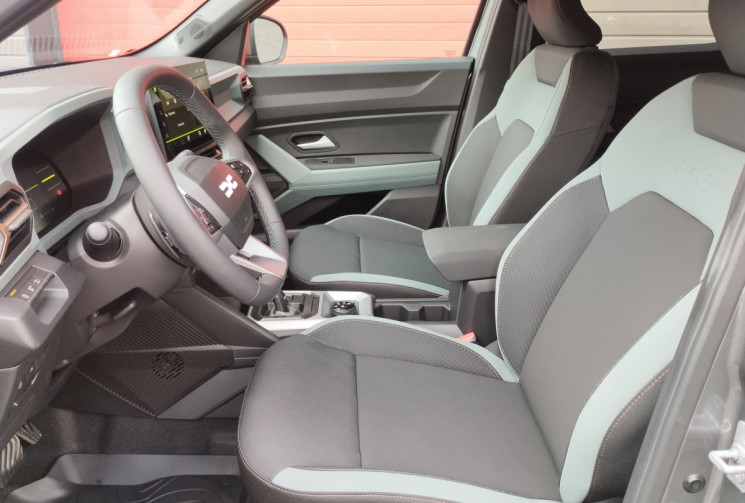 Dacia Duster 1.2 Hybrid-G 150 4x4 Extreme BVA *NEUF 2026