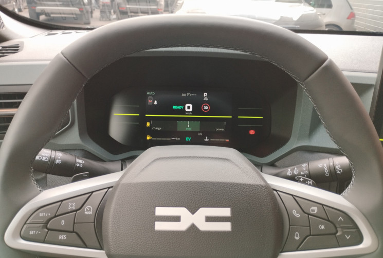 Dacia Duster 1.2 Hybrid-G 150 4x4 Extreme BVA *NEUF 2026