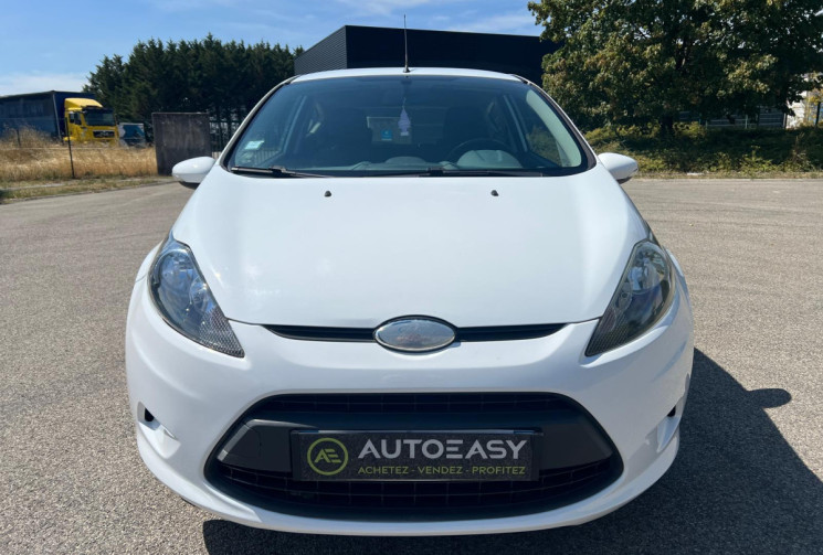 Ford Fiesta 1.25 60ch Ambiente  / Suivi entretien 