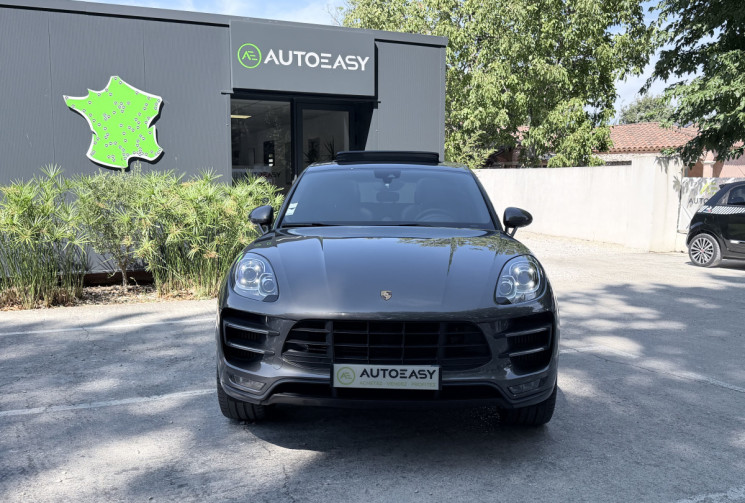 Porsche Macan TURBO 3.6 V6 400 PDK  * Français / Entretien à jour / Toit Ouvrant / Bose / Sport