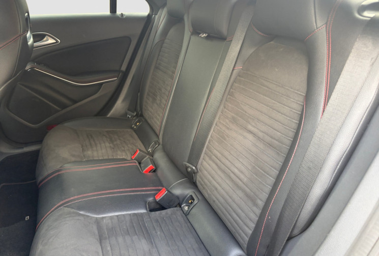 Mercedes CLA 220 cdi pack amg