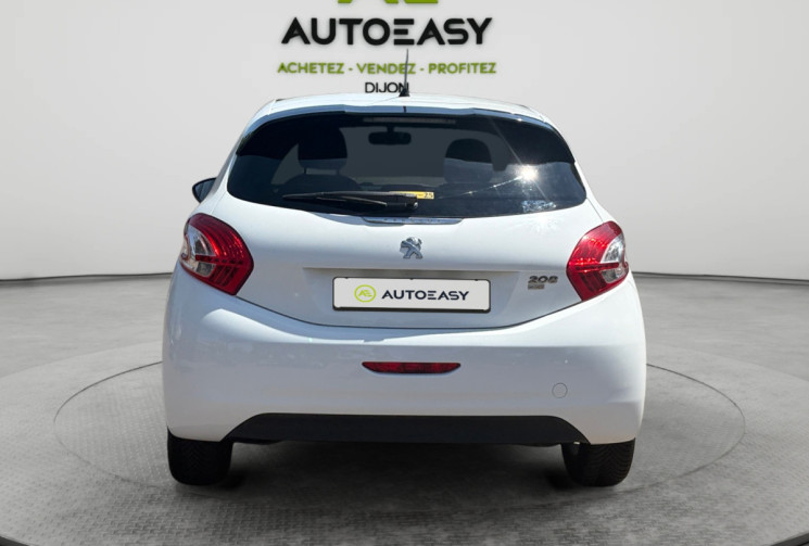 Peugeot 208 1.4 HDI 